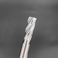 Alésoir en carbure monobloc à cannelures spirales pour mandrinage de machine, alésoir en carbure de tungstène pour alésage de métaux CNC