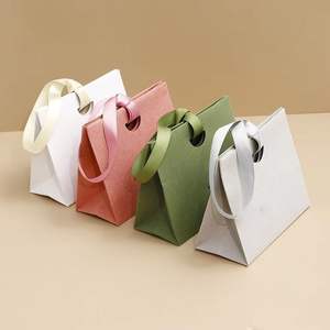 Sacs en papier de luxe pour bijoux avec ruban, accessoire personnalisé imprimé pour les cosmétiques, les bagues, les colliers et l'utilisation de marques de shopping avec logo - Product Image 2