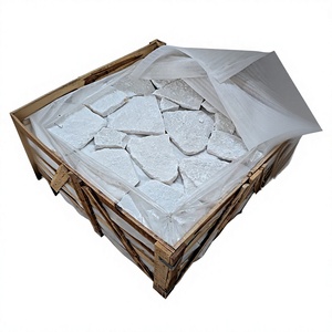 Revêtement mural en pierre de flagstone blanche scintillante moderne de luxe pour l'aménagement extérieur des hôtels et des villas - Product Image 1