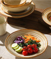 Assiettes et plats japonais en céramique à design spirale, avec glaçure réactive, finition mate, pour pâtes, salades et desserts