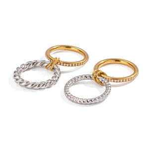 Anillos de Oro para Mujer, Joyería de Acero Inoxidable con Incrustaciones de Diamantes de Imitación, Diseño Geométrico en Capas, Estilo Moderno - Product Image 4