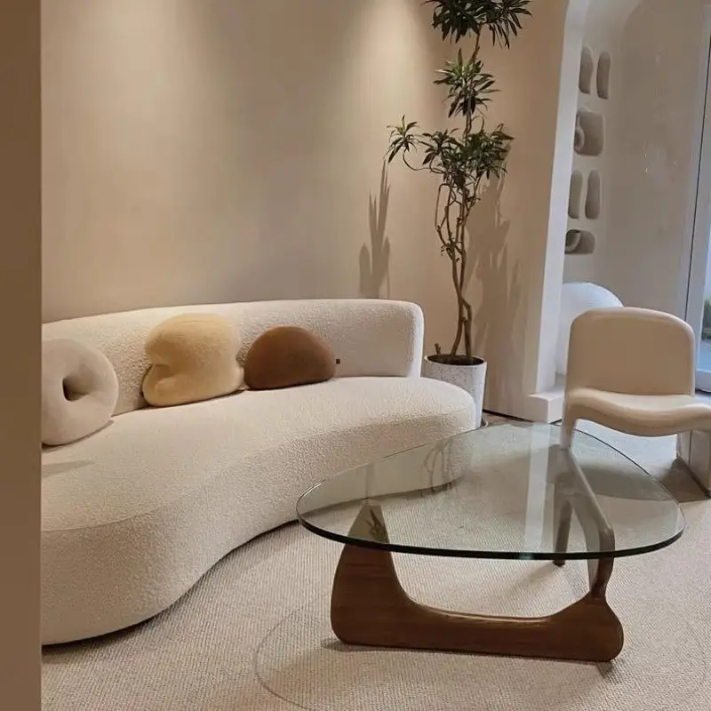 Canapé en tissu créé post-moderne minimaliste nordique-italien en forme de loisirs Club Hotel Salon de beauté Design incurvé négociable