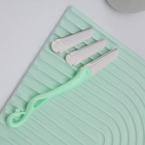 <span class=keywords><strong>Rasoir</strong></span> facial pour femmes <span class=keywords><strong>Rasoir</strong></span> facial Dermaplane à usage corporel pour <span class=keywords><strong>visage</strong></span> féminin - Product Image 2