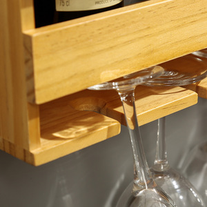 Estante de vino de madera para montar en la pared con 4 soportes para copas, madera maciza de color natural para almacenamiento y exhibición en la cocina o bar. - Product Image 3