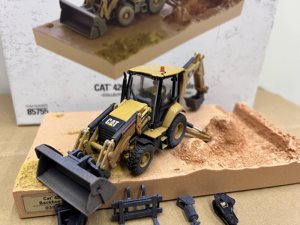 Excavatrice <span class=keywords><strong>Caterpillar</strong></span> 420F2IT version boue, véhicule d'ingénierie - Product Image 3