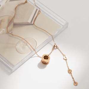 Collar de Moda Coreana para Mujer, de Lujo, en Acero de Titanio con Baño de Oro Rosa de 18k, Diseño Delgado para Primavera - Product Image 5