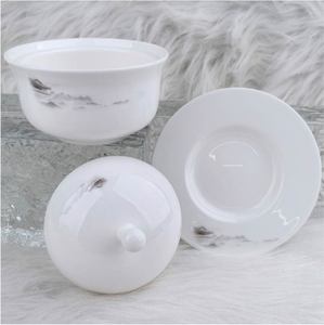 Service de table élégant en porcelaine fine avec bord doré – Assiettes et bols de luxe - Product Image 2
