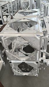 Sistema de armazón de techo de aleación de aluminio, armazón de techo de aluminio con pernos de escenario, armazón de iluminación para conciertos, escenario móvil para conciertos - Product Image 4