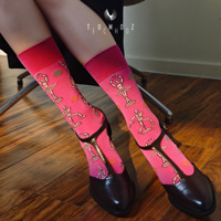 Chaussettes de mode en tricot pour femmes, confortables, respirantes, antibactériennes, motif robot de dessin animé, pour l'automne, usage quotidien
