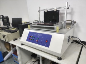Machine d'essai de couple automatique pour axe d'ordinateur portable, machine d'essai de cycle de torsion pour charnière d'ordinateur portable, conformes aux normes JIS MIL ASTM IEC ISO - Product Image 5