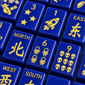 Tuiles de mahjong en acrylique bleu marine, ensemble de mahjong pour enfants Space Explorer, jeu éducatif pour garçons et filles - Product Image 4