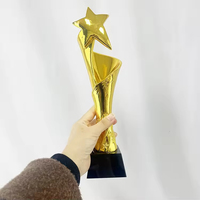 Trophée de la compétition scolaire personnalisé Trophée de cristal étoile en résine or personnalisé