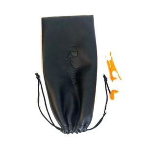 Bolsa de Piel Sintética Negra de Lujo con Cordón y Logotipo Grabado Personalizado para Empacar Joyas y Herramientas - Product Image 4