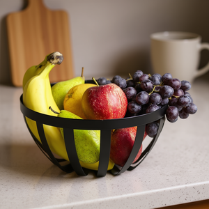 Cesta de Frutas Metálica GUSTA, Tamaño Mediano, Acabado Negro, Almacenamiento para Cocina - Product Image 3