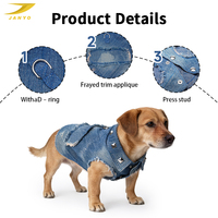Gilet pour chien en jean vieilli personnalisé, style vintage, avec rivets décoratifs, manteau sans manches pour chien, laisse intégrée, anneau en D, design à patchs effilochés