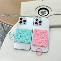 Accessoires universels pour téléphones mobiles, tapis antidérapant en silicone souple avec ventouse, support pour téléphone, poignée collante