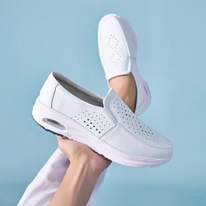 <span class=keywords><strong>Scarpe</strong></span> <span class=keywords><strong>da</strong></span> uomo in vera pelle con suole morbide antiscivolo comode <span class=keywords><strong>scarpe</strong></span> <span class=keywords><strong>da</strong></span> lavoro per medici all'ingrosso - Product Image 3