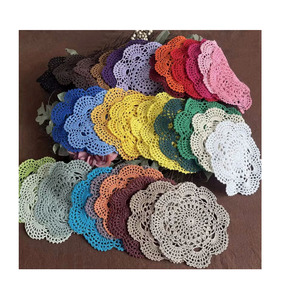 20cm Runde Handgefertigte Baumwoll-Spitzen-Häkeltücher Häkelblumen-Untersetzer für Tasse Schüssel Teller Esstisch - Product Image 2