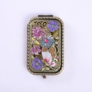 European-Style Metal Eco-friendly Butterfly-Shaped <b>Mirror</b> Copper-Colored Vintage Portable Small Pocket Folding Double-Sided - Product Image 5