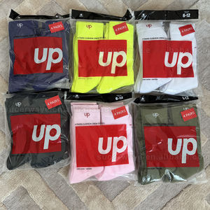 بطاقة واحدة من 4 أزواج بالجملة للجوارب القطنية عالية الجودة من Hanes للطاقم ، الجوارب الرياضية ذات العلامة التجارية السميكة العصرية - Product Image 1