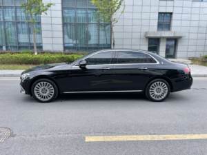 El <span class=keywords><strong>precio</strong></span> de exportación de segunda mano del coche de lujo profesional de gasolina <span class=keywords><strong>Mercedes</strong></span>-Benz <span class=keywords><strong>Clase</strong></span> <span class=keywords><strong>E</strong></span> <span class=keywords><strong>E</strong></span> 300 L <span class=keywords><strong>2023</strong></span> es bajo. - Product Image 1