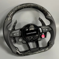 Volante de Fibra de Carbono Forjado Personalizado para Audi A3 A4 A5 A6 A7 A8 Q2 Q3 Q4 Q5 Q7 TT R8 con Opciones de Cuero/Alcántara, Plug and Play