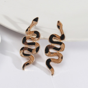 Boucles d'oreilles à charnière en forme de serpent brillant, bijoux pour femmes, cadeau - Product Image 2