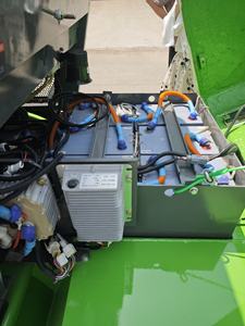 Baterai dioperasikan kebun pertanian menggunakan <span class=keywords><strong>4</strong></span> roda penggerak listrik Mini pemuat buatan Cina - Product Image 4