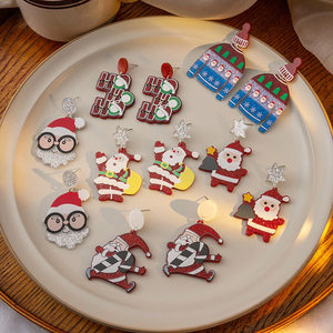 Pendientes de ambiente navideño para mujer, estilo europeo americano, dulces, de resina acrílica, lucita, con diseños de Papá Noel, HOHO, alce y copo de nieve. - Product Image 2