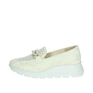 Mocassins pour femmes Amarpies AMD26323 Ice Flat Shoes - Product Image 1