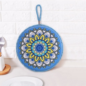 18CM forme ronde anti-saut <span class=keywords><strong>en</strong></span> <span class=keywords><strong>liège</strong></span> salvamanteles avec carreaux de céramique chaude pat dessous de <span class=keywords><strong>plat</strong></span> à vendre - Product Image 1