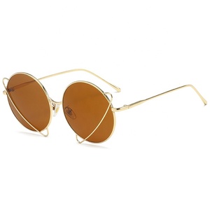 Gafas de Sol Redondas de Metal para <span class=keywords><strong>Mujer</strong></span>, Certificadas por la CE, Artículos Decorativos Modernos y a la Moda que Brindan Protección UV Esencial - Product Image 4