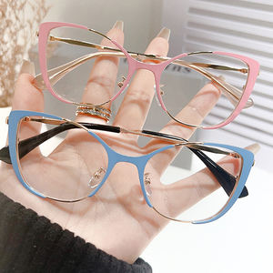 95547 tendance métal Anti-bleu <span class=keywords><strong>lunettes</strong></span> optique renommée <span class=keywords><strong>femme</strong></span> mode bleu lumière bloquant <span class=keywords><strong>lunettes</strong></span> femmes <span class=keywords><strong>lunettes</strong></span> cadres <span class=keywords><strong>2023</strong></span> - Product Image 1