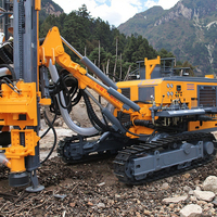 Foreuse hydraulique sur chenilles portable Kaishan, puissance élevée, efficace pour le forage de puits d'eau, les travaux miniers et la construction