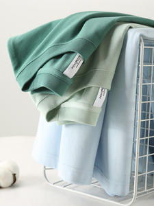 Camiseta de Algodón Peinado 100% Personalizada por el Fabricante, para Hombre, Holgada, Informal, Transpirable, Lisa, con Patrón Sólido - Product Image 4