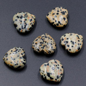 Cristaux de quartz en forme de cœur gonflé en agate folle faits à la main HY, cadeaux d'<span class=keywords><strong>amour</strong></span> pour la guérison, vente en gros de pierres précieuses, décorations de cœur - Product Image 2