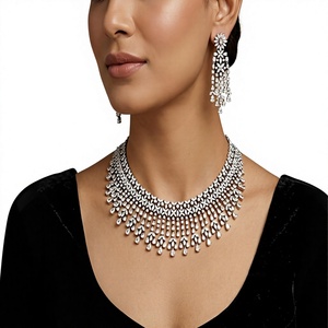 Ensemble collier et boucles d'oreilles en laiton plaqué argent sans défaut avec zircon, bijoux tendance pour femme, idéal pour mariage, fiançailles, anniversaire, fête, cadeau - Product Image 2