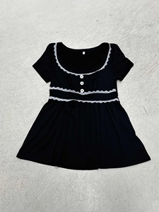 Haut babydoll à col en U, coupe ajustée, avec dentelle et patchwork pour femme - Product Image 2