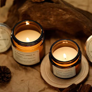 Bougie de luxe en cire de soja 100% biologique et écologique dans un bocal en verre, populaire, avec huile essentielle d'ambre pour la Saint-Valentin - Product Image 2