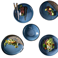Assiette à dîner en céramique gaufrée portugaise ensembles en porcelaine de luxe en marbre glaçure bleue brillante vaisselle de restaurant d'hôtel