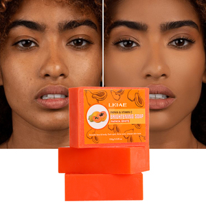 OEM Vente en gros <span class=keywords><strong>Savon</strong></span> pour le visage naturel fait à la main blanchissant Fabricants <span class=keywords><strong>Savon</strong></span> <span class=keywords><strong>Likas</strong></span> Silka <span class=keywords><strong>Savon</strong></span> à l'acide kojique et à la papaye Marque privée à Dubaï - Product Image 4