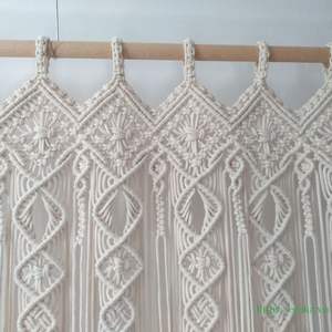 Rideaux en macramé en coton biologique 100% faits à la main, design moderne, Vietnam, pour la décoration de la maison, des mariages et des fêtes - Product Image 4