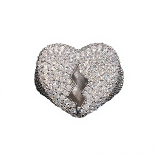 Bague Hip Hop pour Homme en Argent 925 Plaqué Or, Moissanite et Diamant VVS, Sertissage à Griffes Fines, Forme Géométrique, Certifiée GRA - Product Image 3