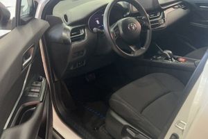 โตโยต้า ซีเอชอาร์ อีวี  นำหน้า - Product Image 5