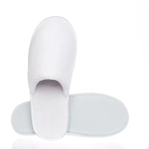 Pantofole personalizzate di lusso usa e getta personalizzate in velluto corallo bianco <span class=keywords><strong>per</strong></span> ospedali alberghi termali con Logo Hotel - Product Image 2