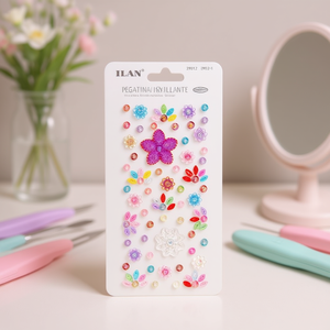 Adesivi con Strass Lucidi ILAN 39012-1, Design Floreale per Nail Art - Product Image 2