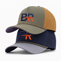Casquette de baseball athlétique à séchage rapide avec panneaux latéraux ventilés découpés au laser, garniture en cordon tressé et logo brodé 3D personnalisé pour usage quotidien