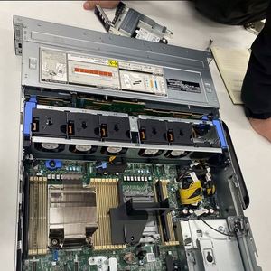 Nouveau prix avantageux PowerEdge R750 8SFF Intel Xeon Gold 6342 RAID H755 2*800W Alimentation 2U Serveur en rack R750 - Product Image 4