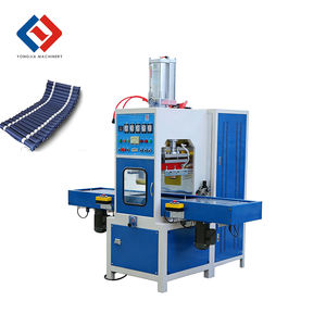 Machine de soudage et de découpe haute fréquence 8-15KW, machine de production de brassards de tensiomètre en PVC TPU, machine de soudage HF RF pour sacs à oxygène - Product Image 3