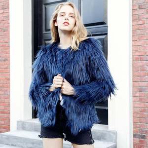 Manteaux et vêtements d'extérieur pour femmes grande taille personnalisés vestes d'hiver modestes cheveux longs manteau en fausse fourrure moelleuse pour femmes - Product Image 4